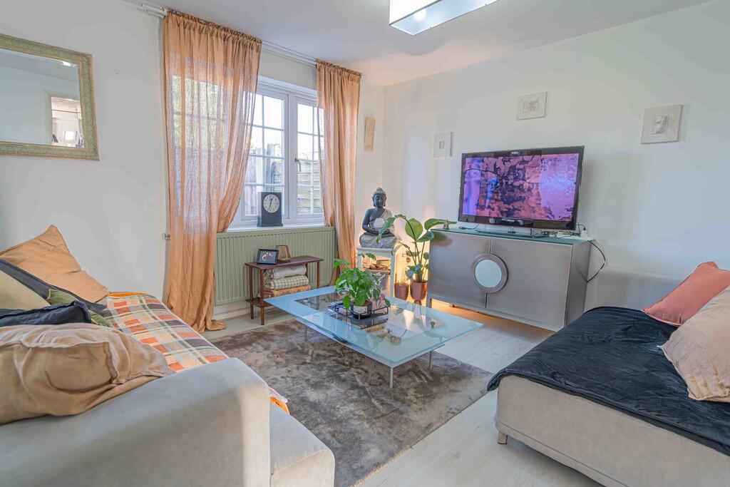 Additional property image - Bramley Drive, Handsworth Wood