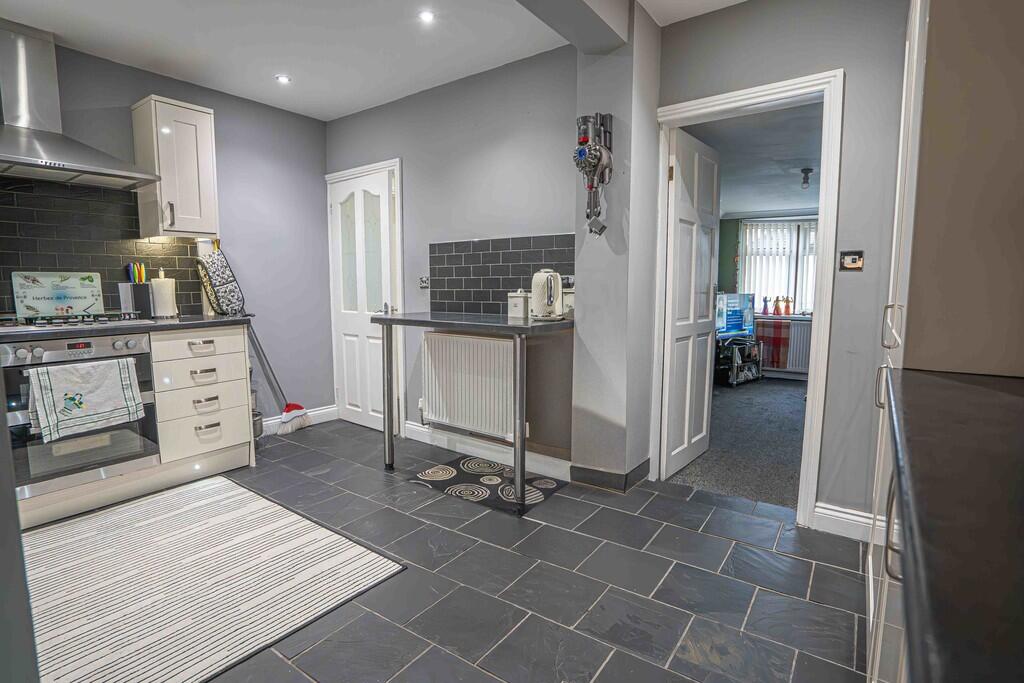 Additional property image - Beauchamp Avenue, Handsworth Wood