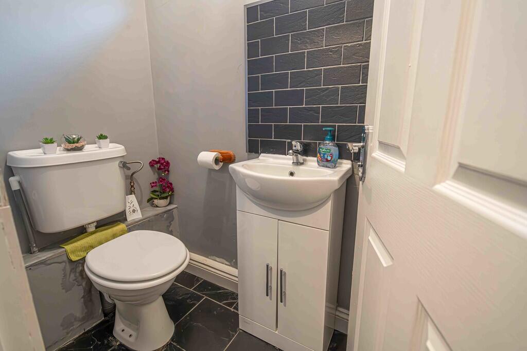Additional property image - Beauchamp Avenue, Handsworth Wood