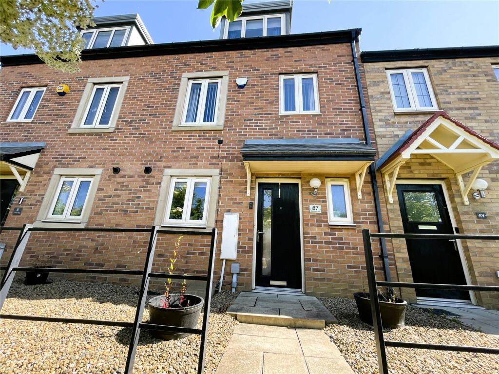 3 bedroom terraced house for sale in Countess Way, Shiremoor, Newcastle