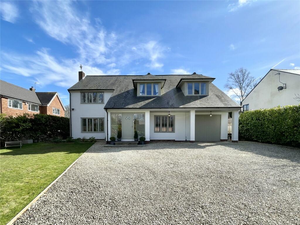 5 bedroom detached house for sale in Middle Drive, Darras Hall