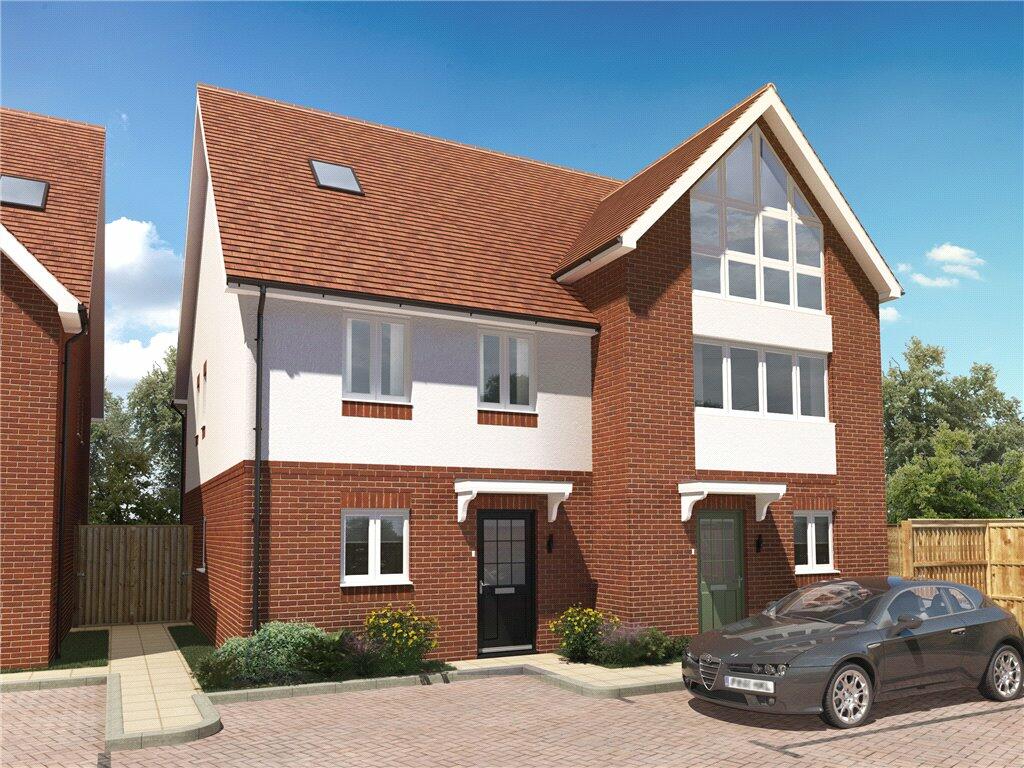 3 bedroom semidetached house for sale in Chessington Road, Epsom