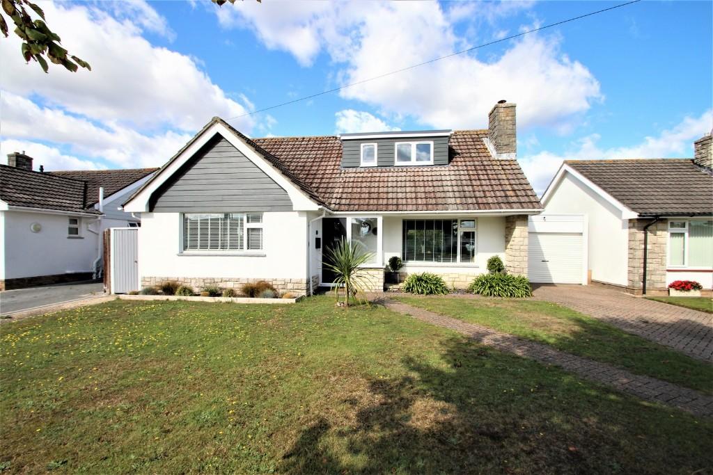 3 bedroom chalet for sale in MUDEFORD, Christchurch, Dorset, BH23