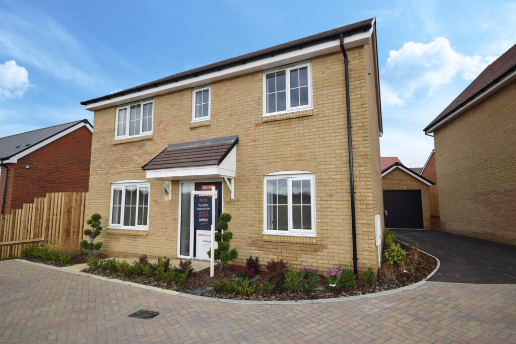 4 bedroom detached house for sale in Poppy View, Thaxted Road, Saffron