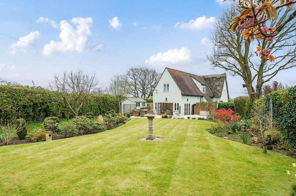 4 bedroom detached house for sale in Thaxted Road, Little Sampford
