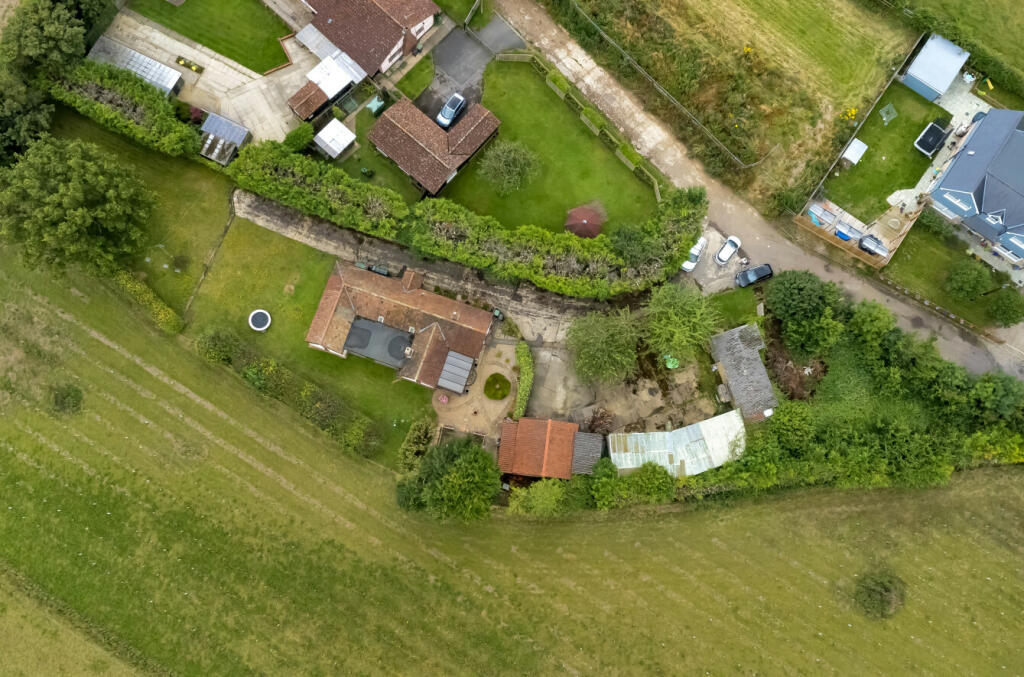 Additional property image - Lower Green, Wimbish, Saffron Walden, Essex, CB10