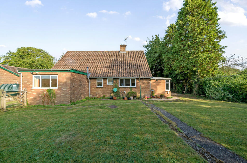 Additional property image - Linton Road, Hadstock, Cambridge, Essex, CB21
