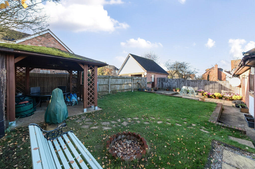 Additional property image - London Road, Great Chesterford, Saffron Walden, Essex, CB10