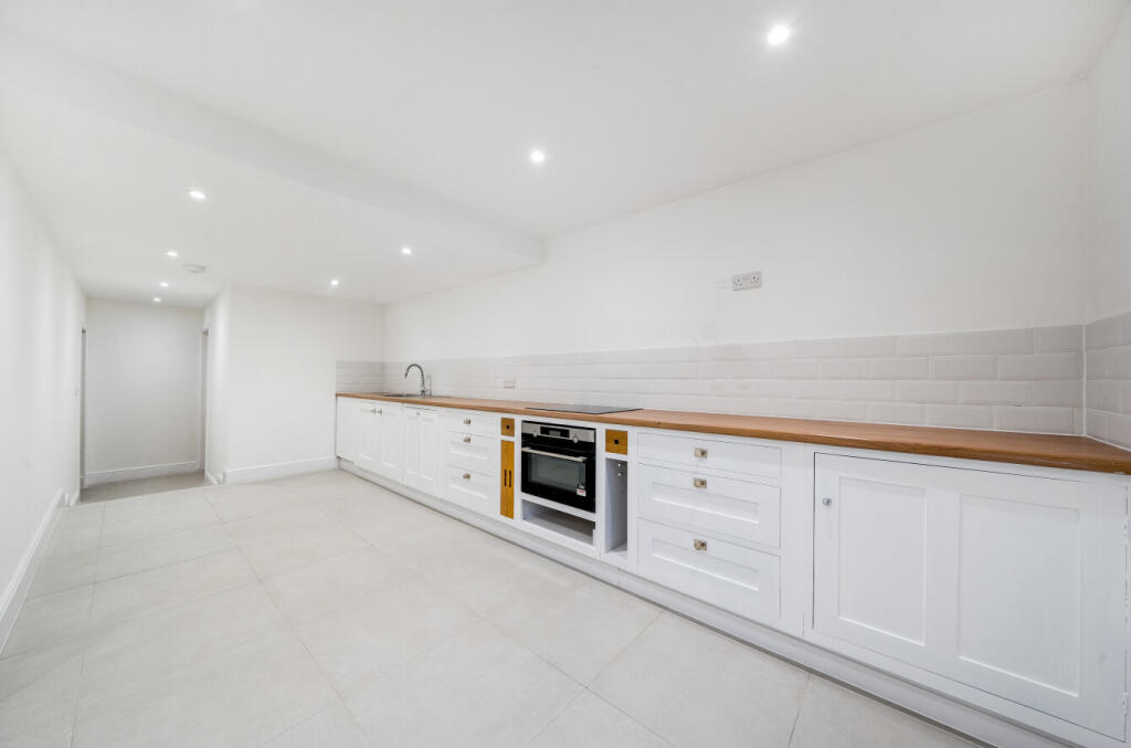 Additional property image - Whiteshot Way, Saffron Walden, Essex, CB10