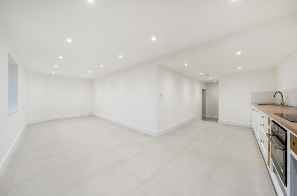 Additional property image - Whiteshot Way, Saffron Walden, Essex, CB10