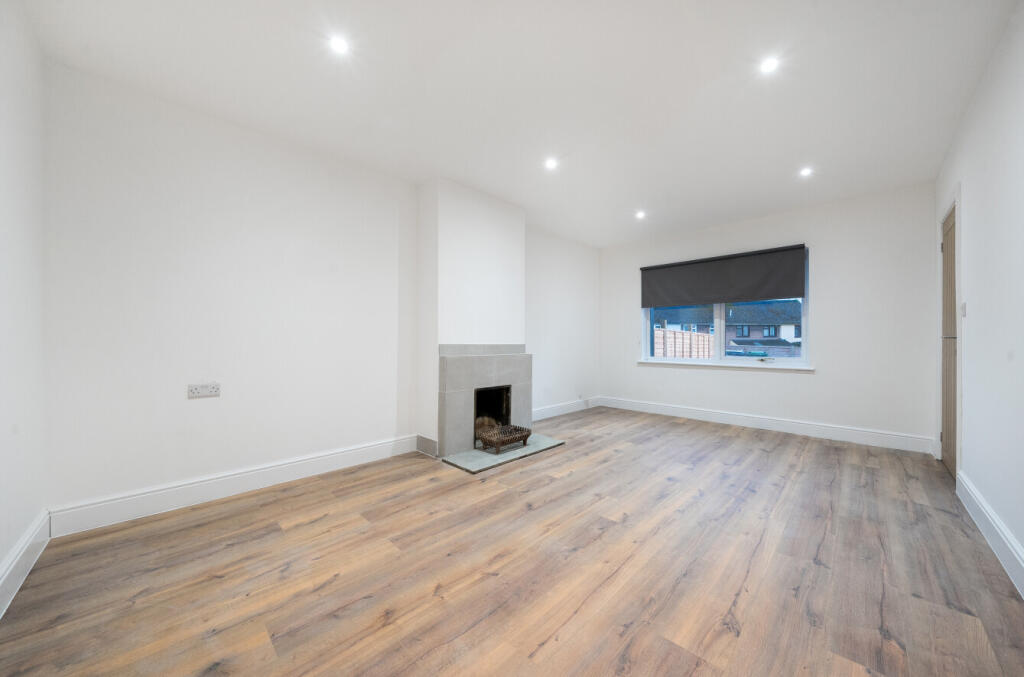 Additional property image - Whiteshot Way, Saffron Walden, Essex, CB10