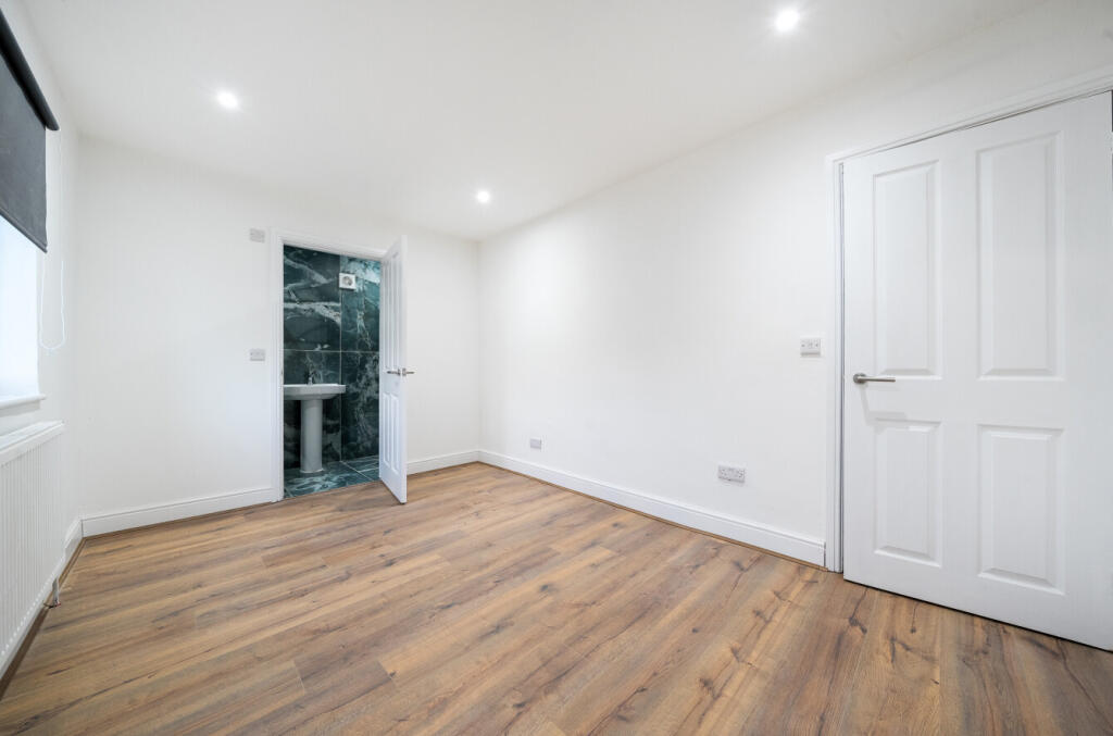 Additional property image - Whiteshot Way, Saffron Walden, Essex, CB10