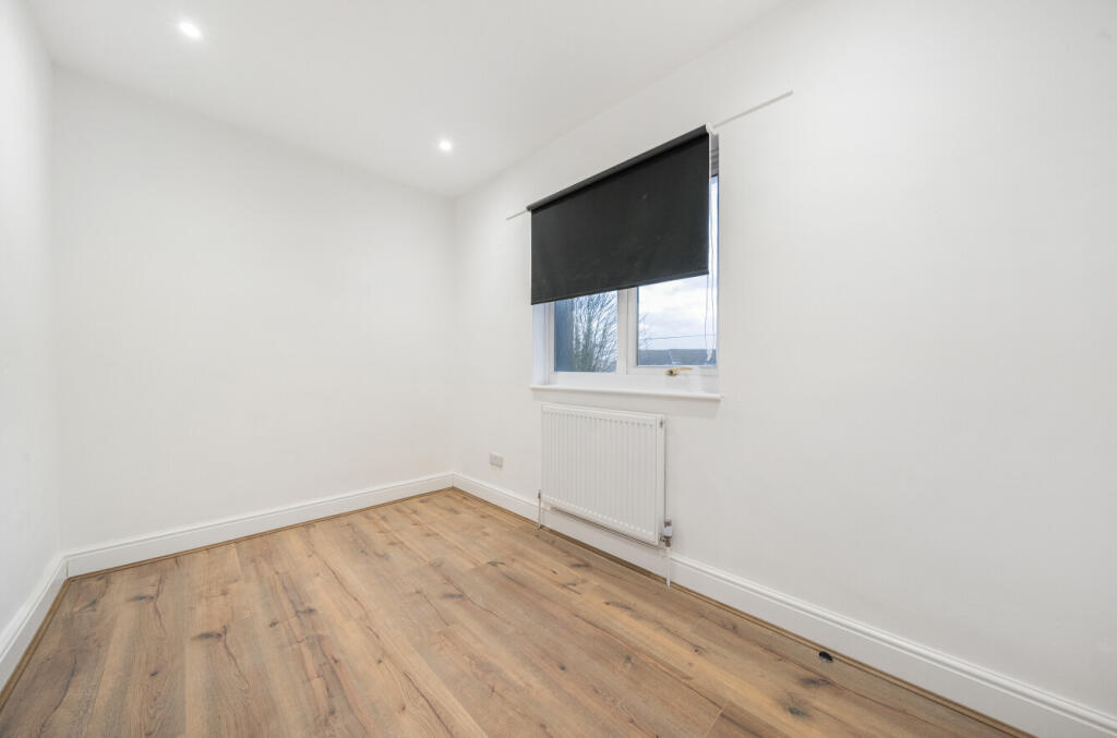 Additional property image - Whiteshot Way, Saffron Walden, Essex, CB10