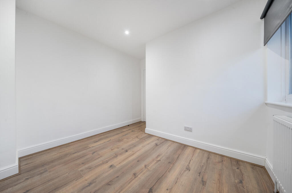 Additional property image - Whiteshot Way, Saffron Walden, Essex, CB10