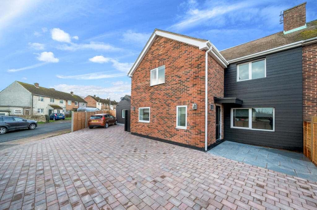 Additional property image - Whiteshot Way, Saffron Walden, Essex, CB10