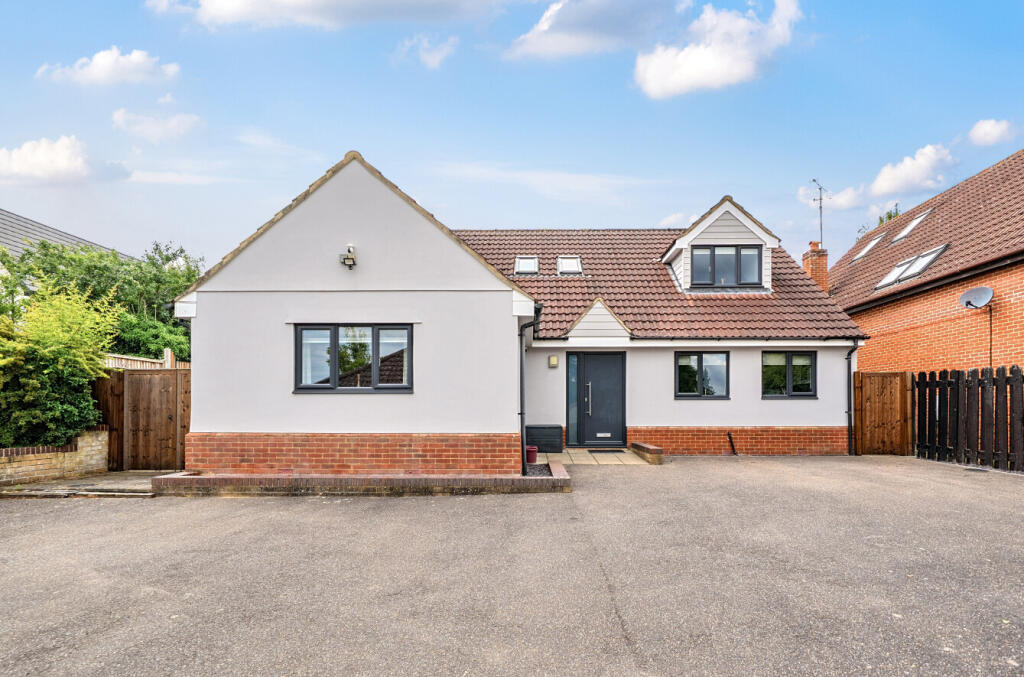 Main image of property: London Road, Newport, Saffron Walden, Essex, CB11
