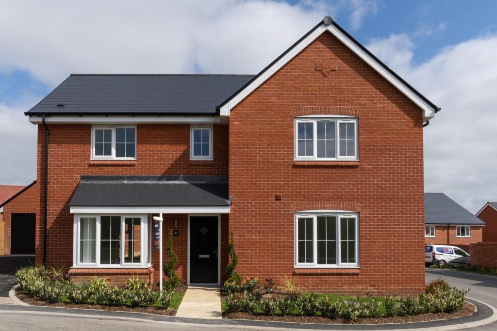 Main image of property: Poppy View, Thaxted Road, Saffron Walden, Essex, CB10