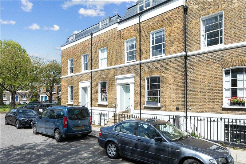 3 bedroom terraced house for sale in Hanover Gardens, London, SE11