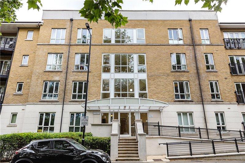 1 bedroom apartment for sale in St. Way, Peckham, London, SE15