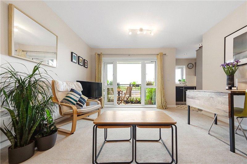 1 bedroom apartment for sale in St. Way, Peckham, London, SE15