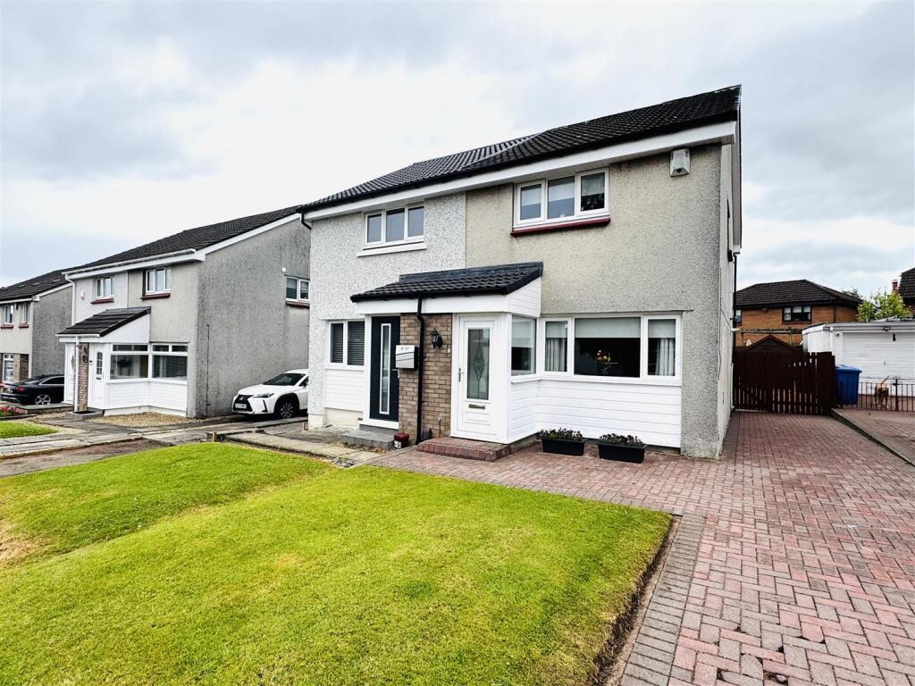 Main image of property: Craigfell Court, Hamilton