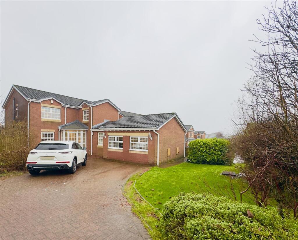 Main image of property: Strathnairn Way, East Kilbride, Glasgow