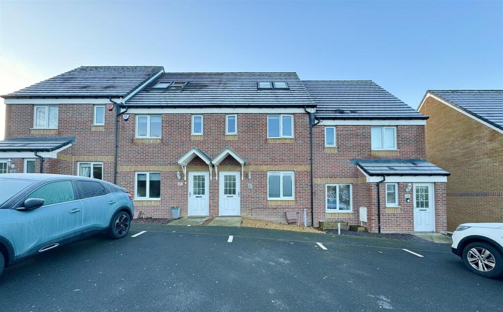 Main image of property: Vaderland Grove, Larkhall