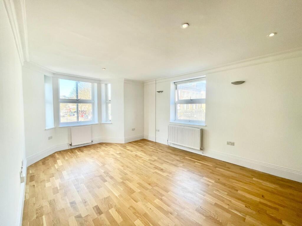Main image of property: Discreet Listing, West Ealing