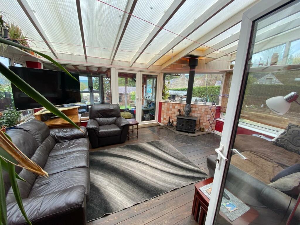 5 bedroom semidetached house for sale in Wyntor Avenue, Winster