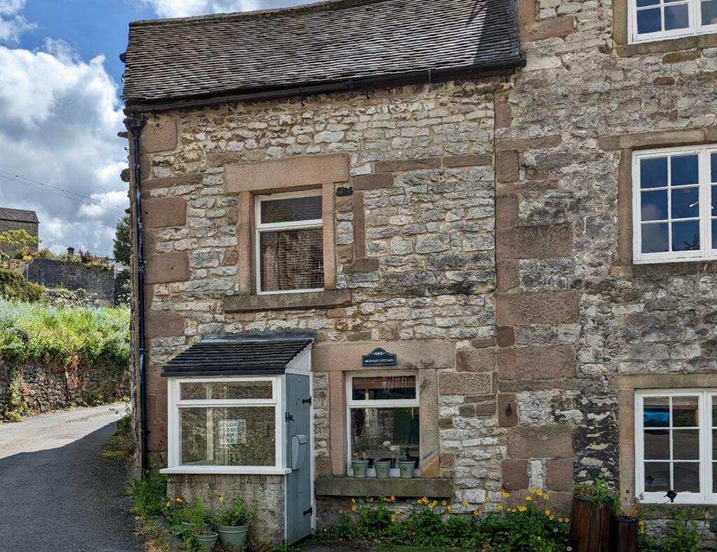 2 bedroom cottage for sale in Yeoman Street, Bonsall, Matlock, DE4