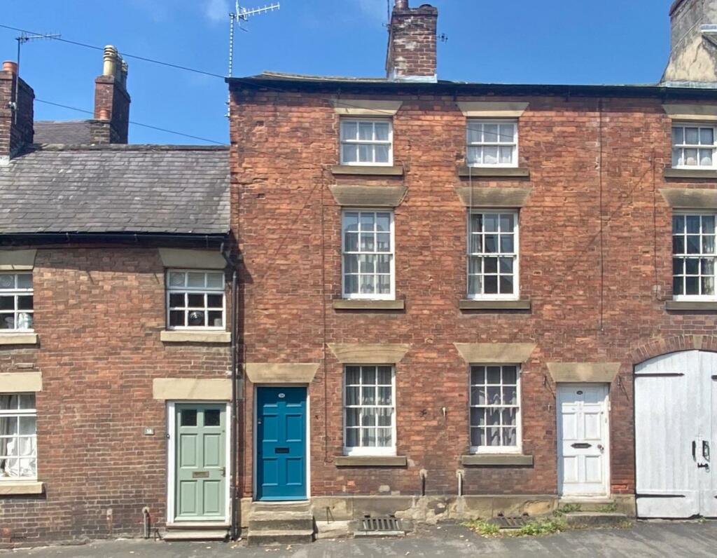 3 bedroom town house for sale in St John St, Wirksworth, DE4