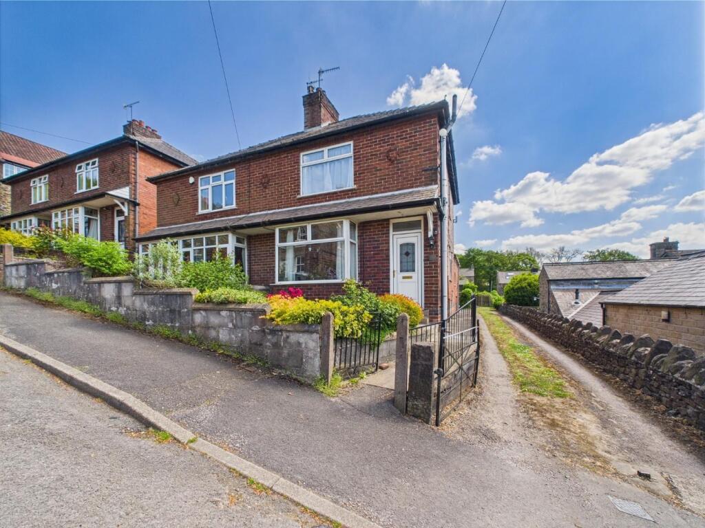 Main image of property: The Hollins, Holloway, Matlock