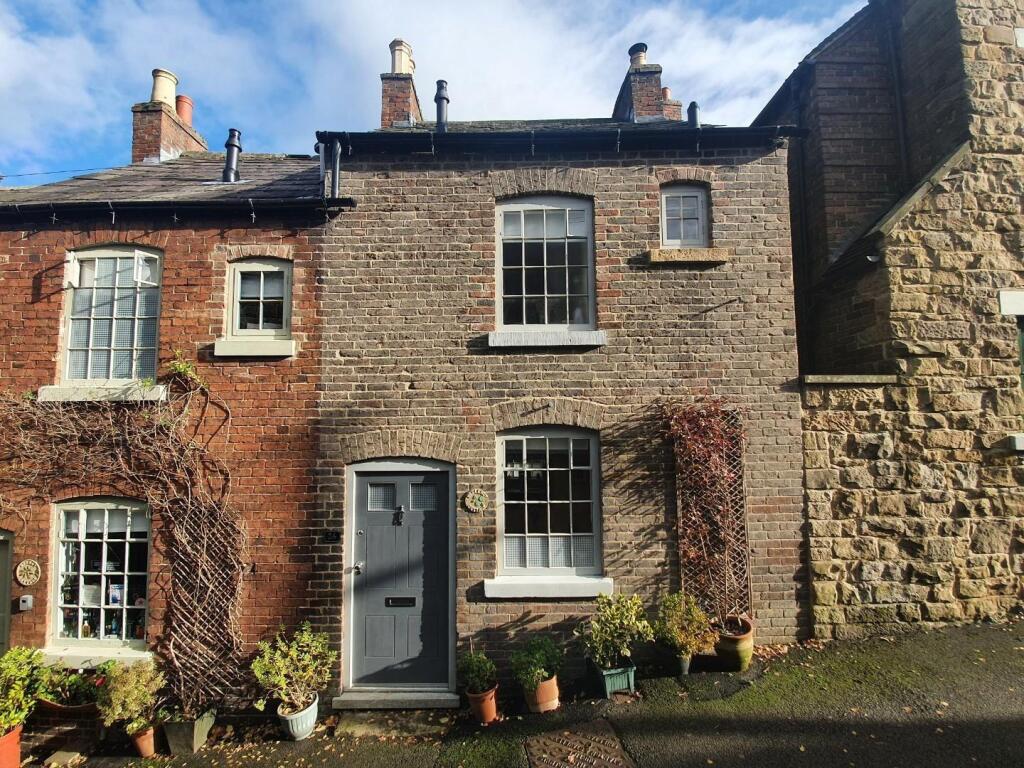 Main image of property: 14 Chapel Lane, Wirksworth