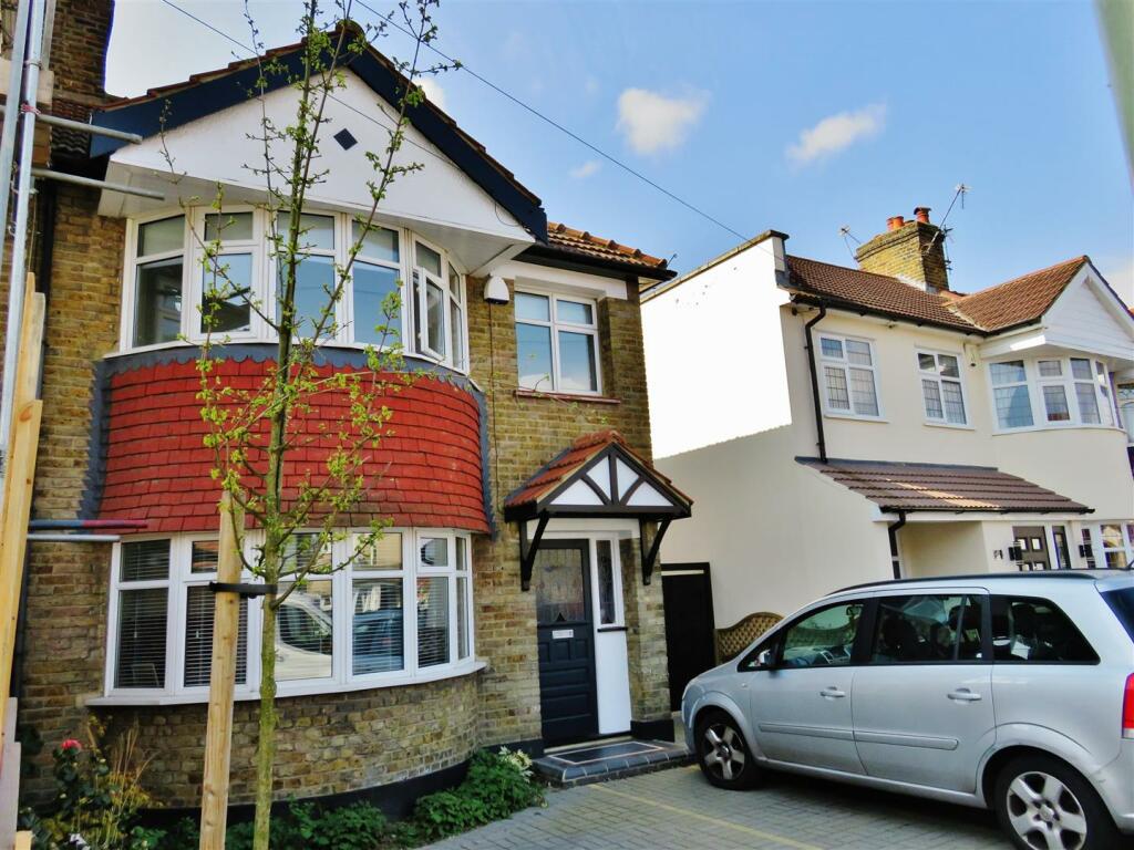 Main image of property: Farnham Road, Welling, Kent, DA16 1LQ