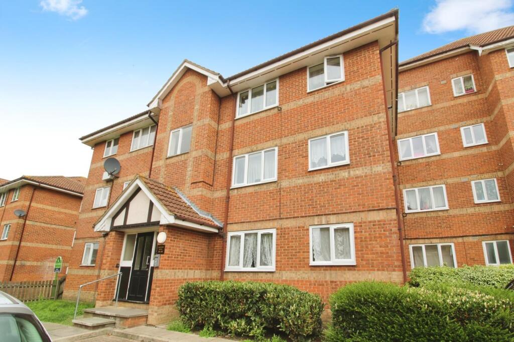 Main image of property: Neptune Walk, Erith