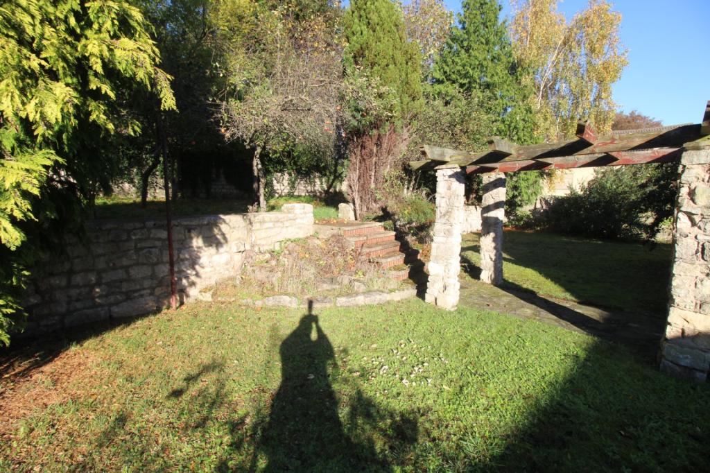 3 bedroom detached house for sale in March Gate, Conisbrough, Doncaster