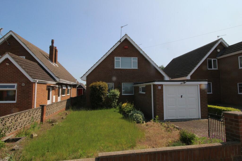 3 bedroom detached house for sale in Lidgett Gardens, Auckley