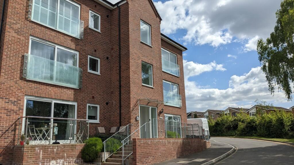 2 bedroom apartment for sale in Evesham Marina, Evesham, Worcestershire