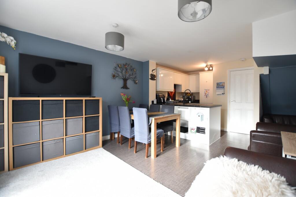 Additional property image - Elm Place, Bidford-on-Avon, Alcester, Warwickshire, B50