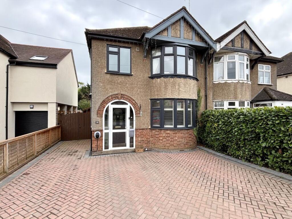 Main image of property: Offenham Road, Evesham, Worcestershire, WR11