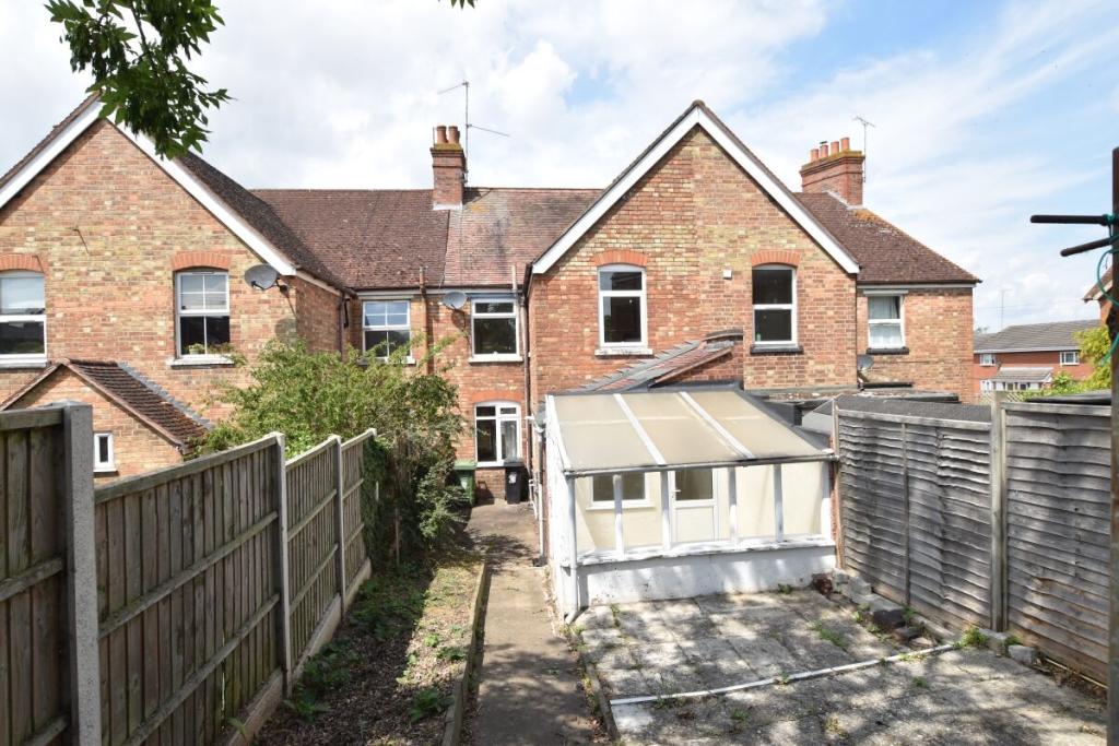 3 bedroom terraced house for sale in Burford Road, Evesham, WR11