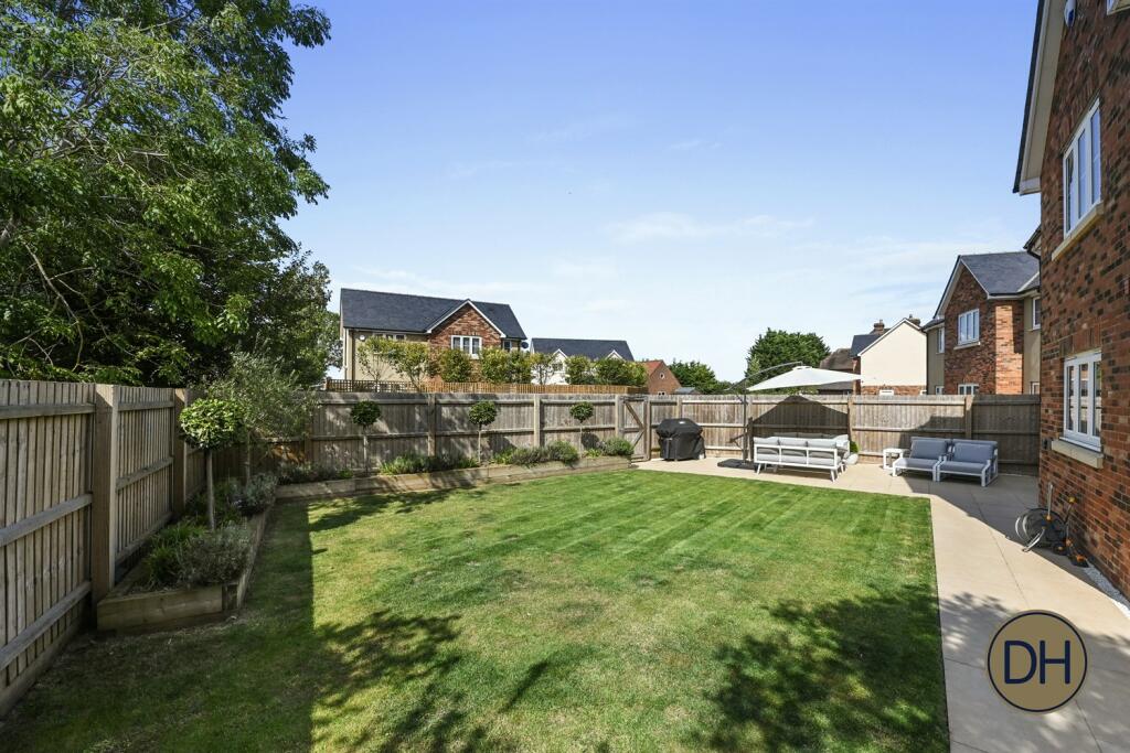 Additional property image - Highfield Close, Hastingwood, Essex CM17