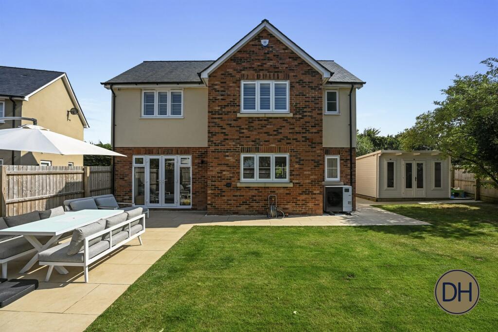Additional property image - Highfield Close, Hastingwood, Essex CM17