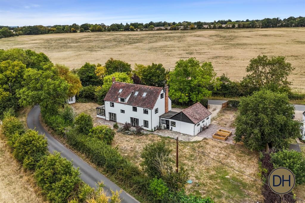 Main image of property: Fingrith Hall Lane, Blackmore, Essex CM4