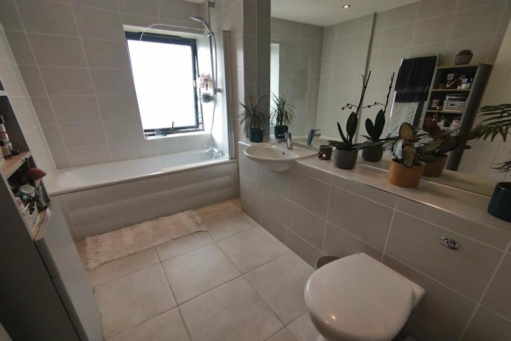 Additional property image - Fishermans Beach, Hythe, Kent, CT21