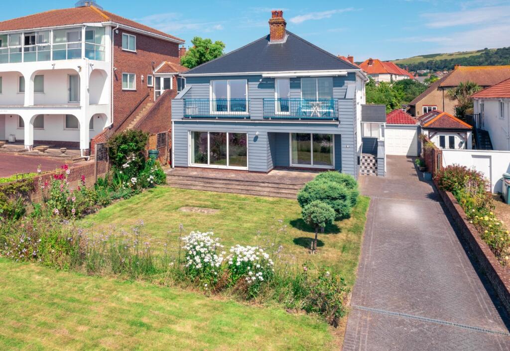 4 bedroom detached house for sale in Wear Bay Road, Folkestone, Kent, CT19