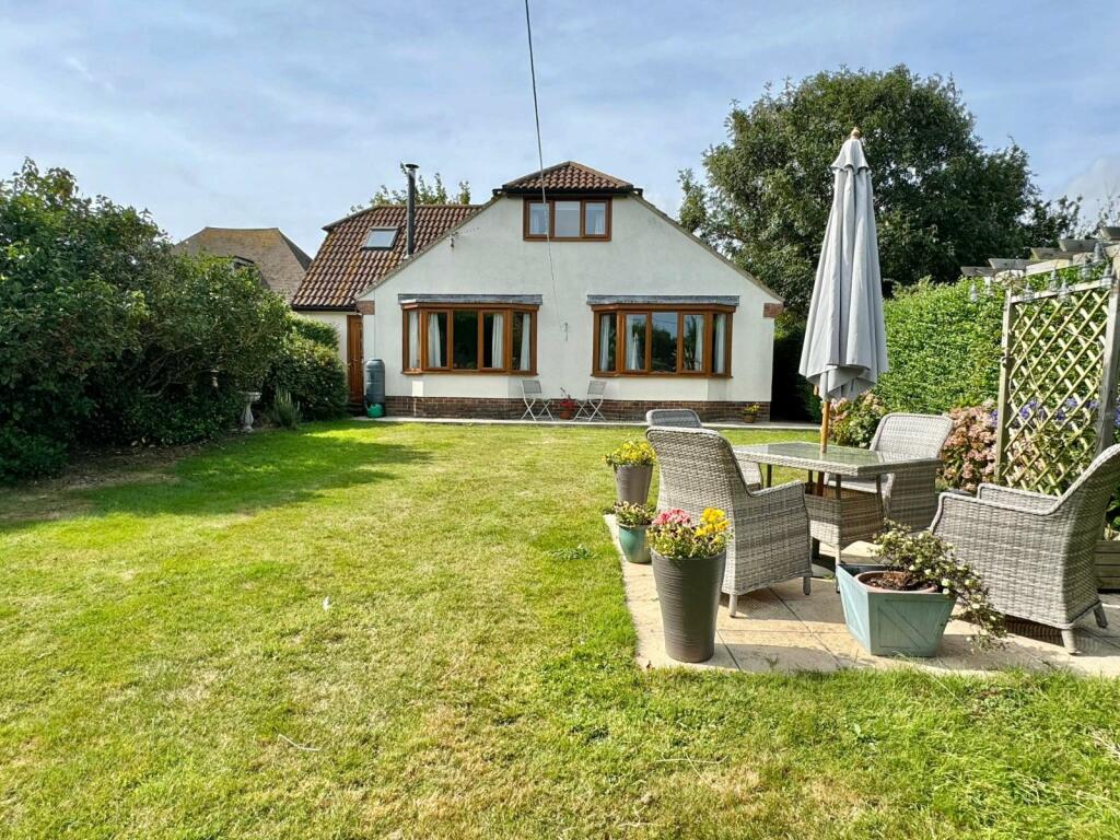 Additional property image - Clarence Road, Capel-le-Ferne, Folkestone, Kent, CT18