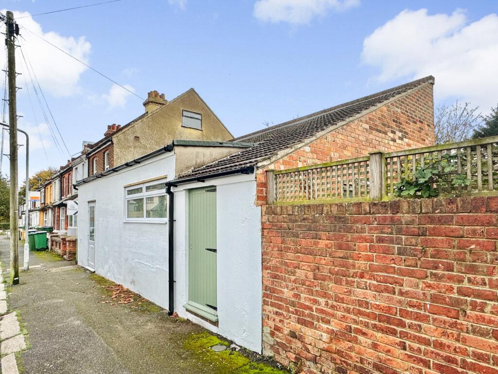Main image of property: Alma Road, Folkestone, Kent, CT20
