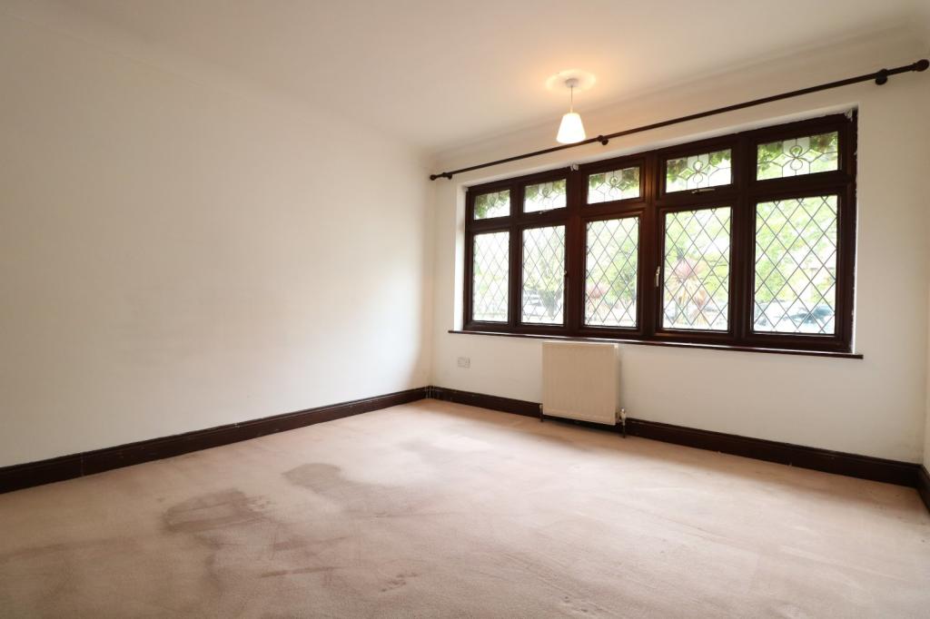 4 bedroom bungalow for sale in Bracken Drive, Chigwell, Essex, IG7