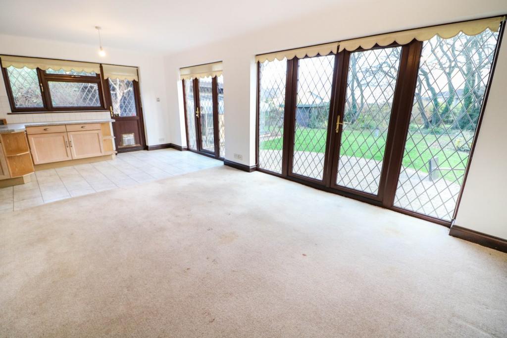 4 bedroom bungalow for sale in Bracken Drive, Chigwell, Essex, IG7